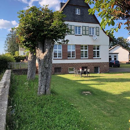 Alte Schule Seinsfeld Apartamento Exterior foto